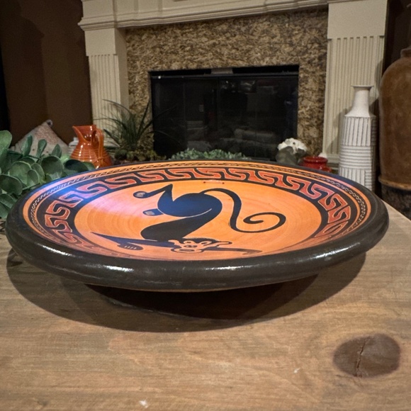 Vintage Costa Rican Guaitil Pottery Monkey Design Wall Decor, 10.25 Inches - Picture 4 of 4